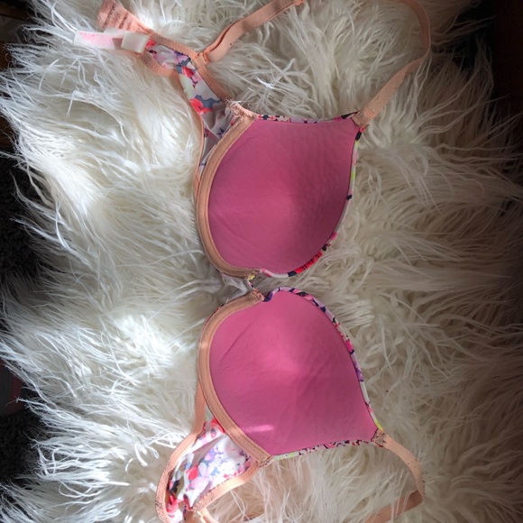 VS *PINK* bra//32D floral - Picture 2 of 3
